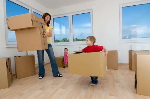 Furniture pick-up in Canary Wharf for homes and commercial properties