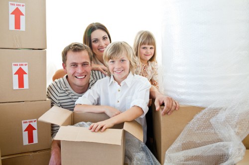 Local commercial moving support for Canary Wharf businesses