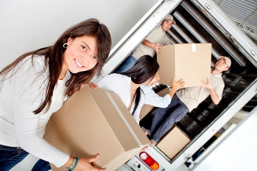 Safe and efficient furniture removals in Canary Wharf for homes and businesses